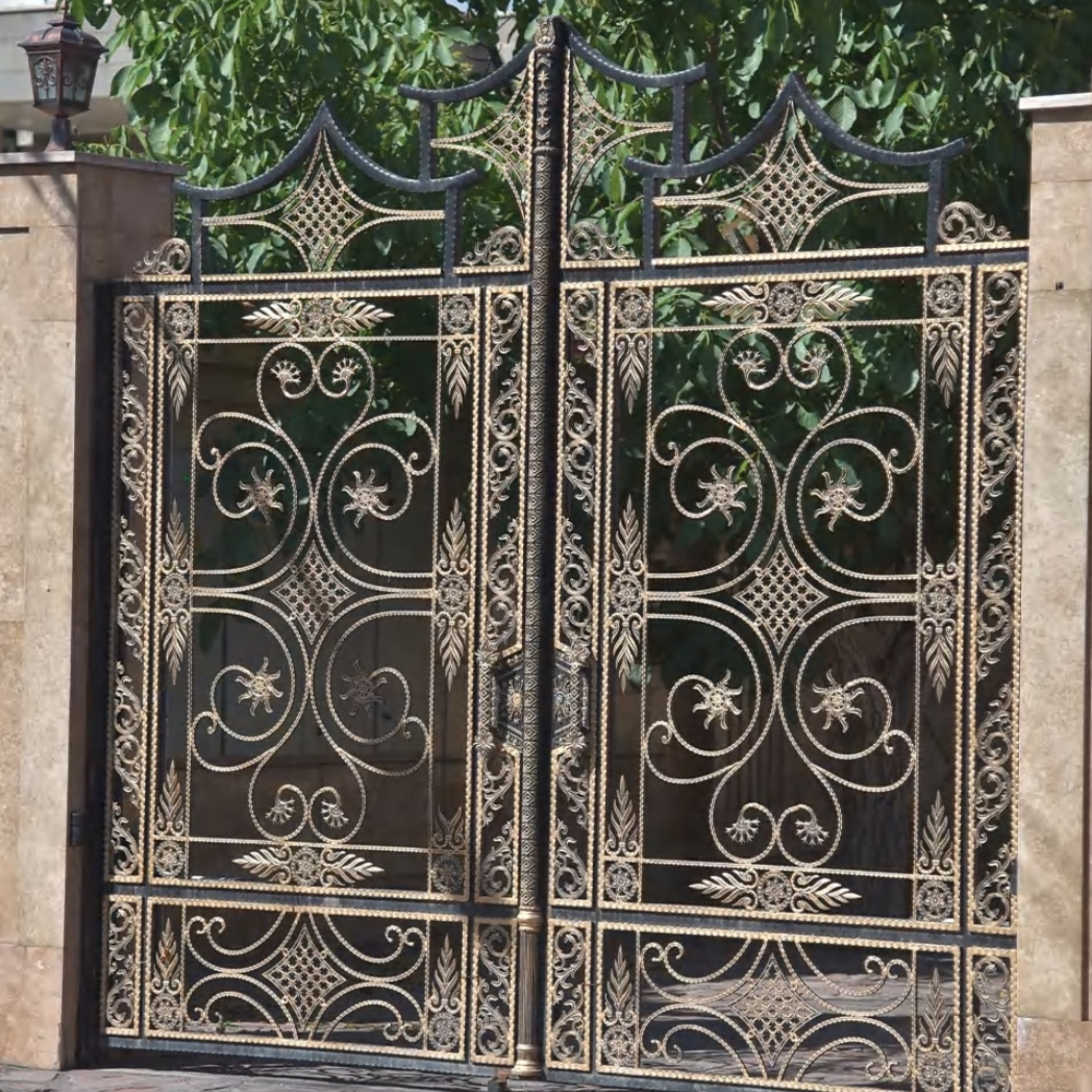 درب حیاطی الماسی