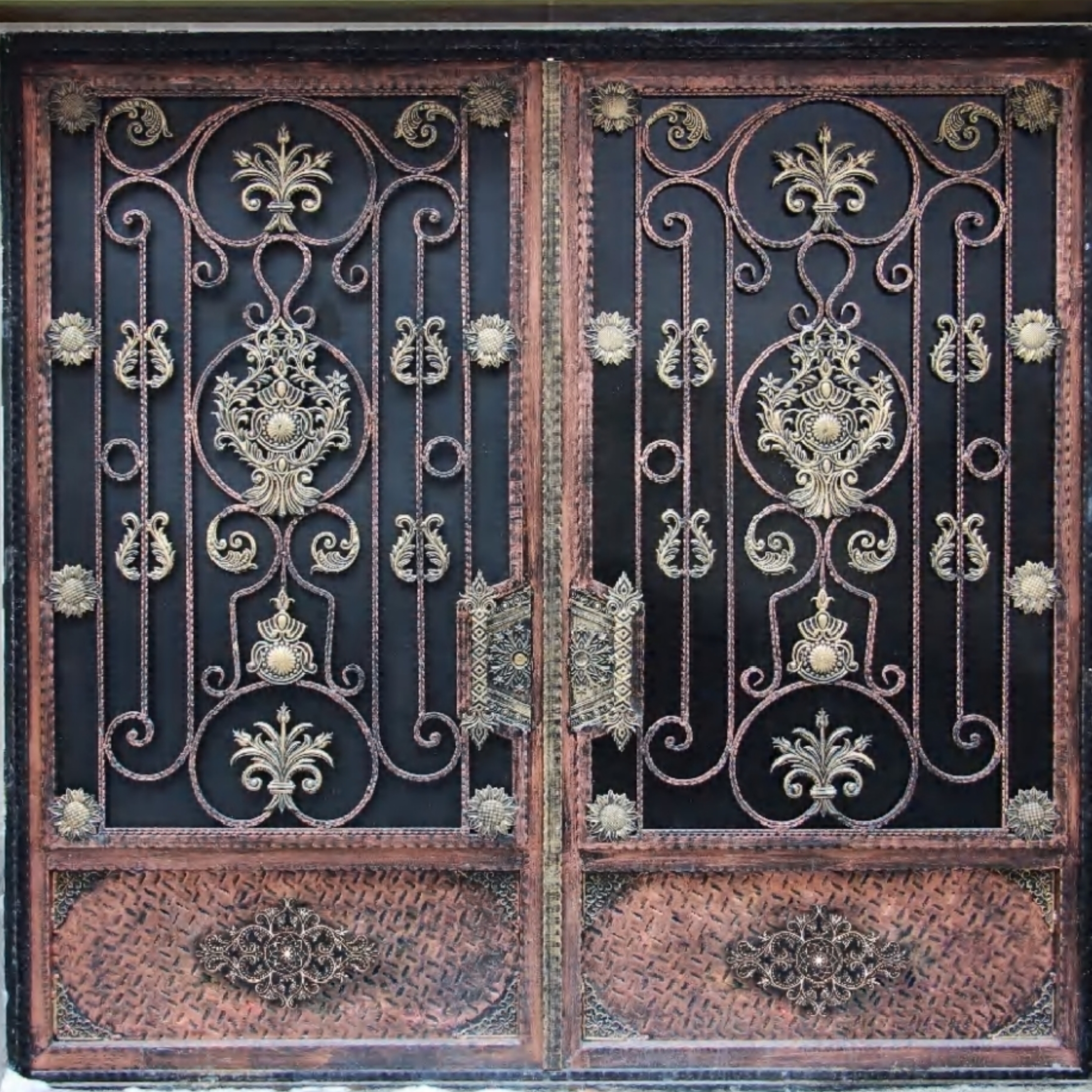 درب دولنگه پارکینگی درباری